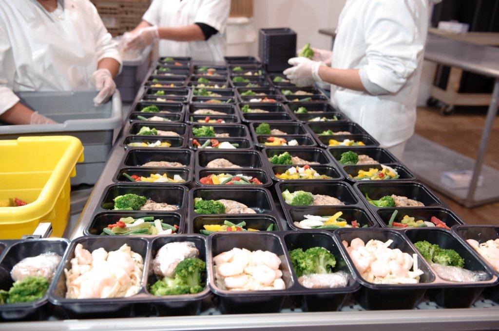 Inside the DiettoGo Gourmet Diet Delivery Kitchen